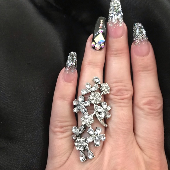 Brand New Fashion adjustable Ring - Picture 3 of 7